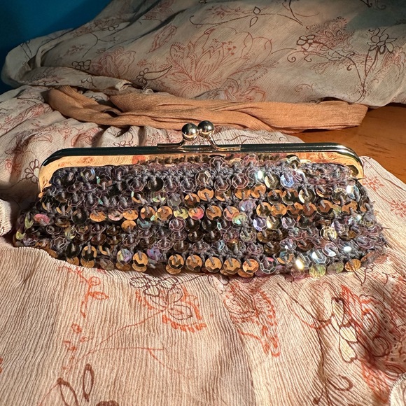 Gold Bronze Sequined Mini Clutch for Essentials by Frankie & Johnnie NWT - Picture 6 of 10